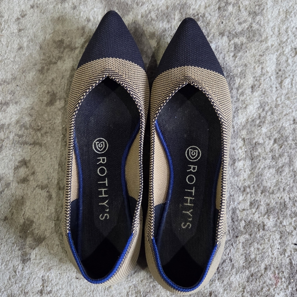 Rothy's Black and Tan Pointed Flats